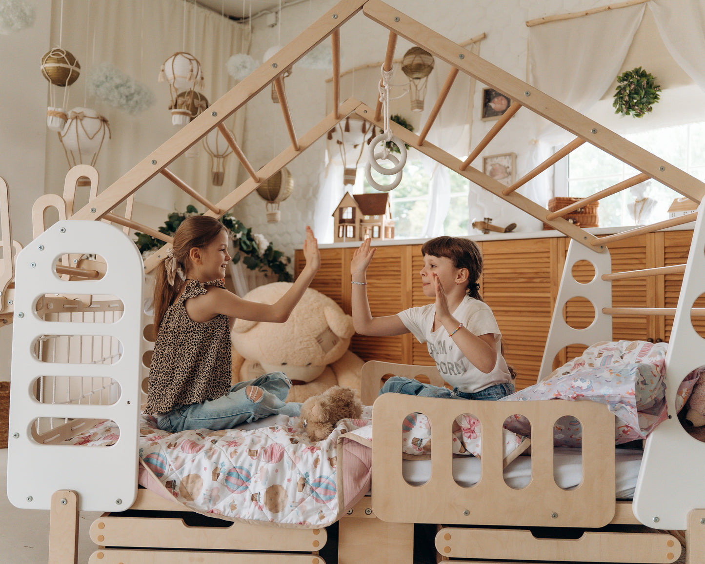 Montessori House Bed “Luna” – Handmade Plywood Frame – TatkoPlay